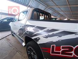 میتسوبیشی L200